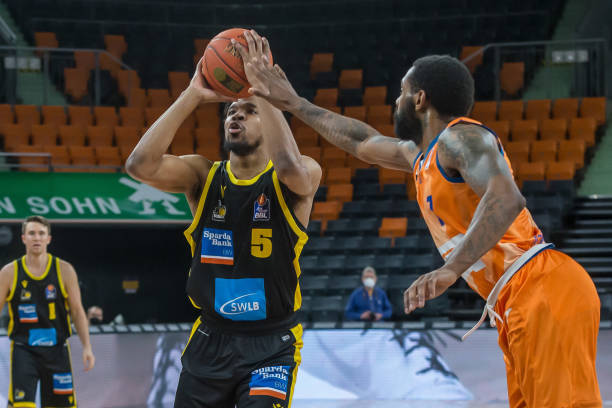 更让他被视 更让他被视