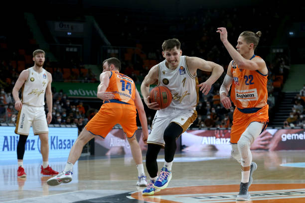 赵心童的夺 赵心童的夺