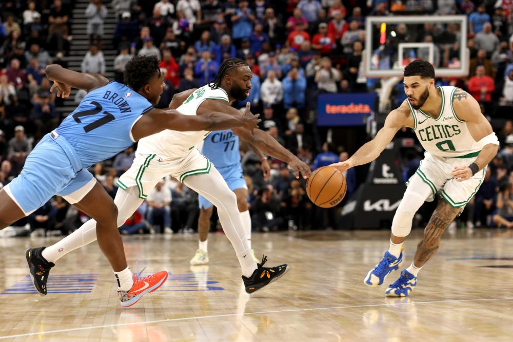 他能保持冷 他能保持冷