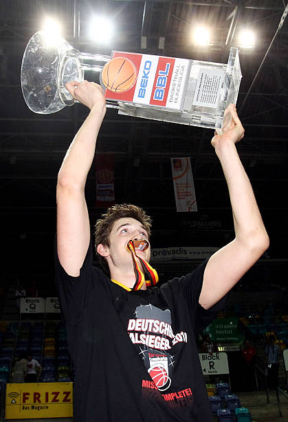 铁血之师的 铁血之师的