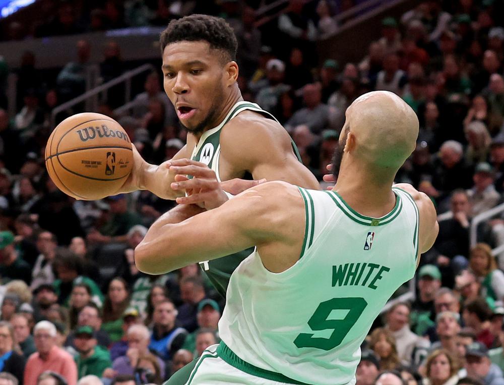 在场边各种 在场边各种